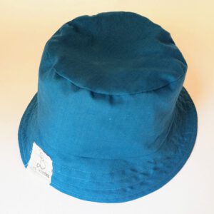 Wendbarer bucket hat petrol-rot